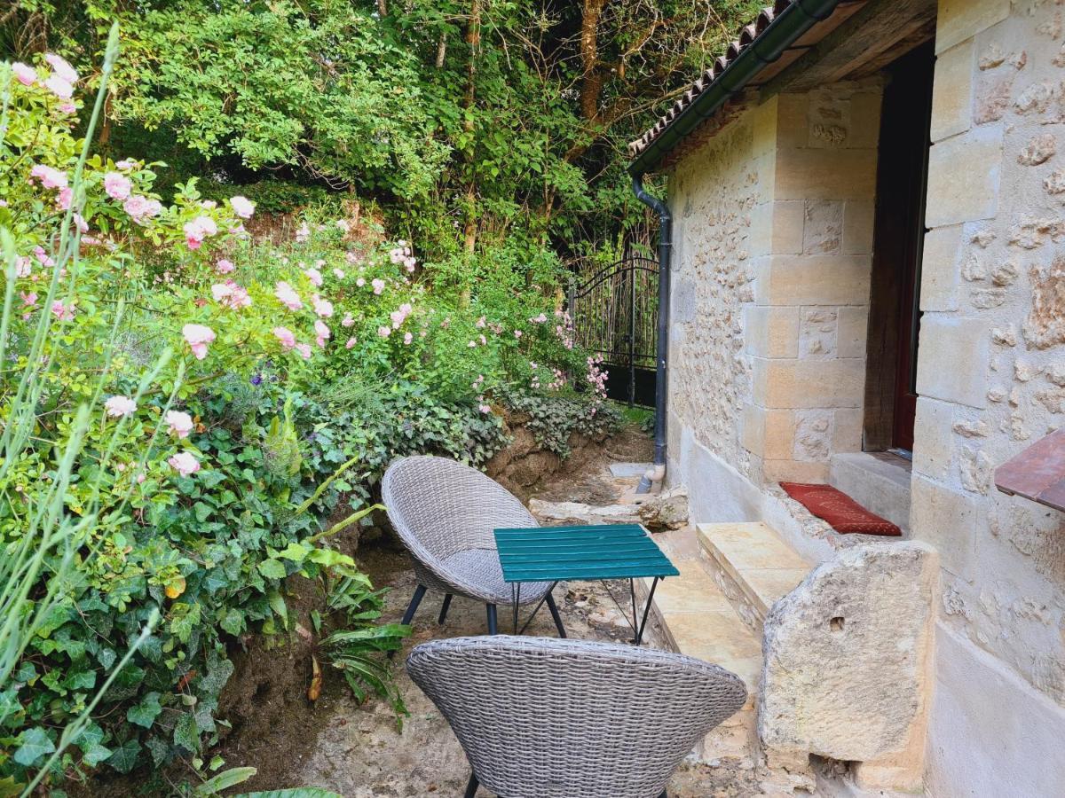 Ferme De Tayac - Charme Avec Pool Hotel Les Eyzies Buitenkant foto