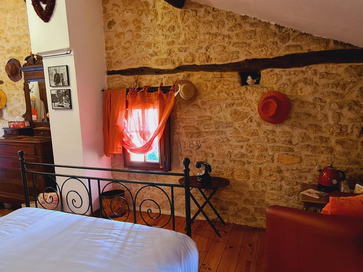 Ferme De Tayac - Charme Avec Pool Hotel Les Eyzies Buitenkant foto